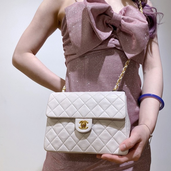 Chanel Pure White Mini Flap Bag - Picture 3 of 16